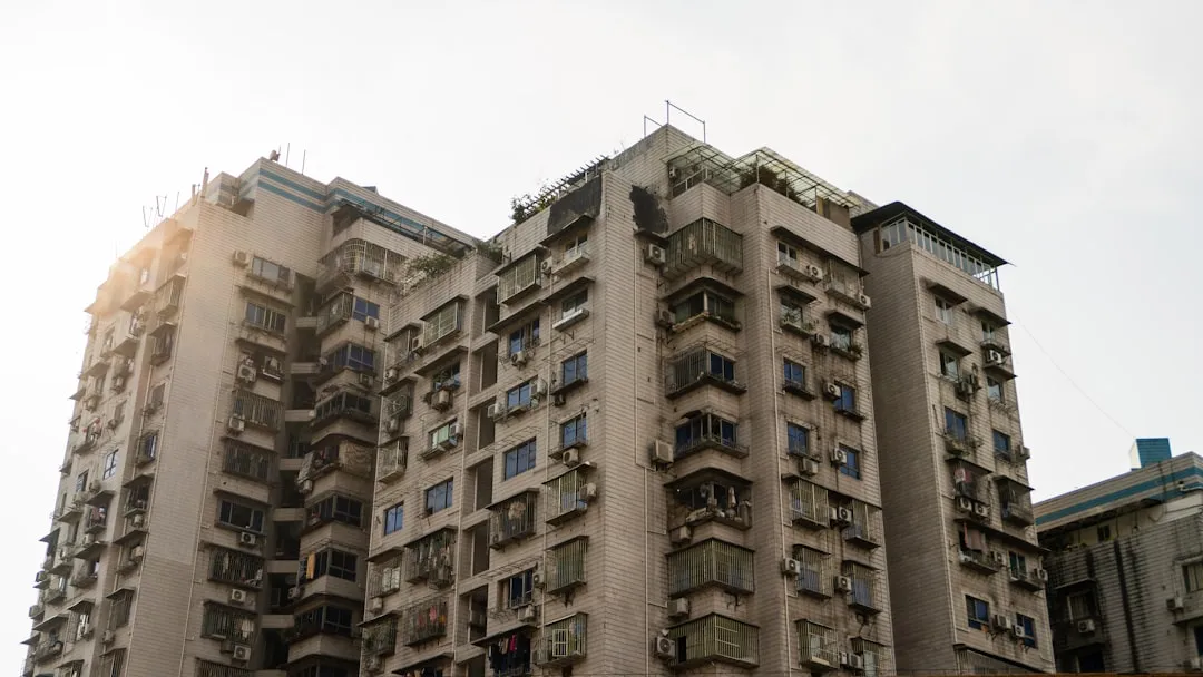 智慧教室建设方案中交互式教学设备选型与部署要点分析